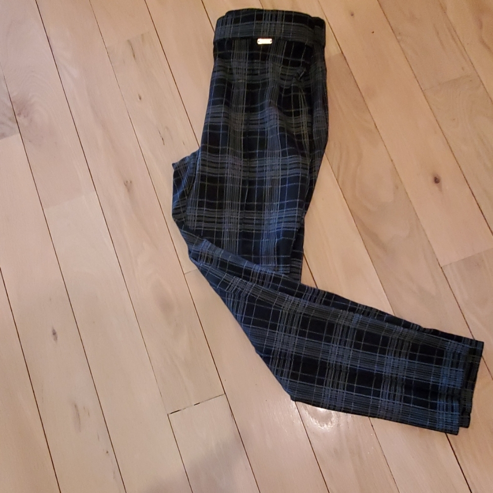 Isaac Mizrahi IMNYC Black & Gray Plaid Legging-Med